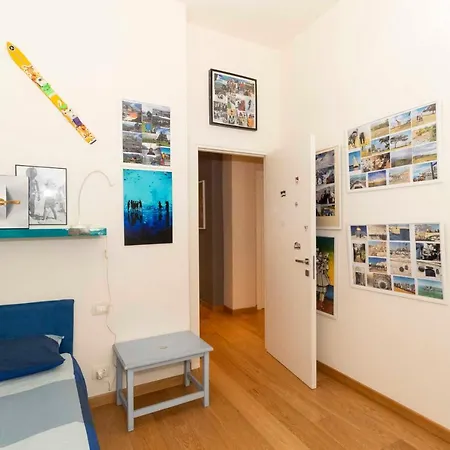 Guesthost - Charming With Parking! * Turín
