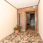 Guesthost - Charming With Parking! * Torino