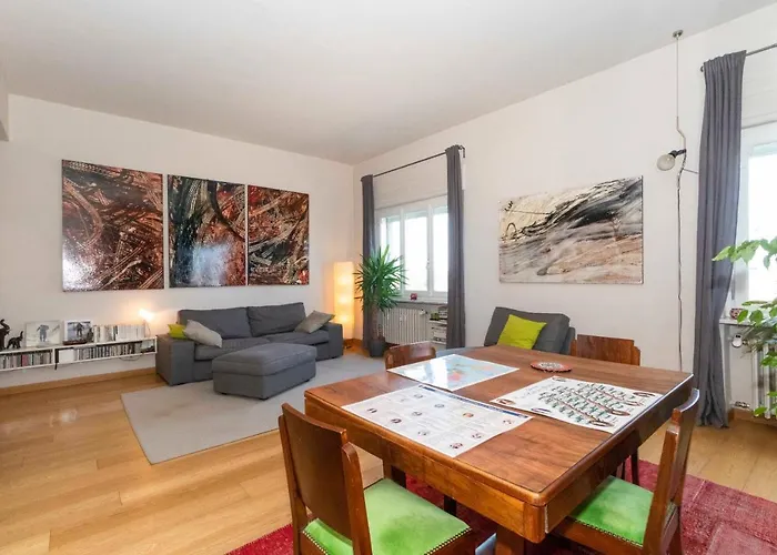 Appartement Guesthost - Charming With Parking! *