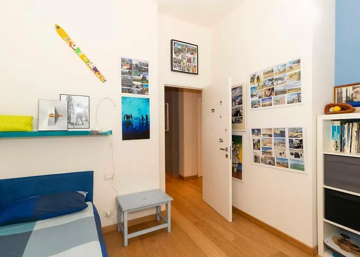 Guesthost - Charming With Parking! * Turin